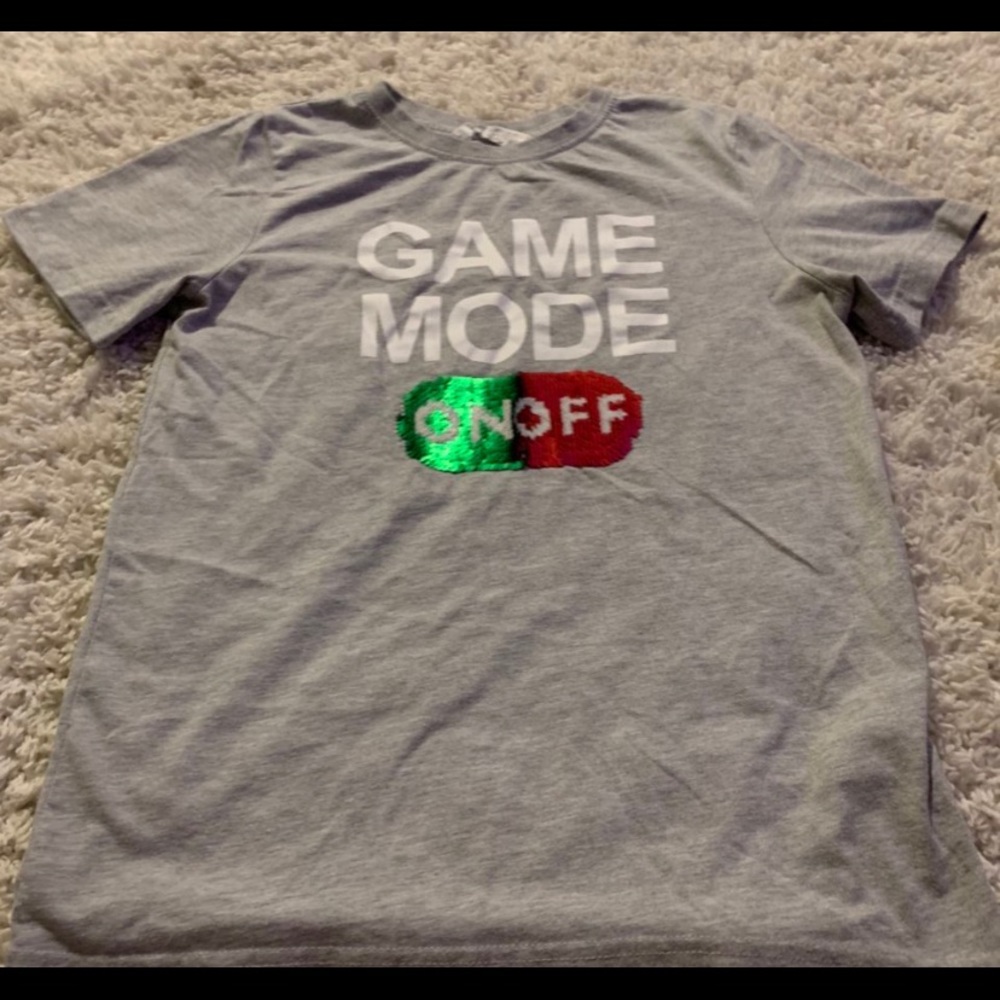 Kids T-Shirt.. size 10-12Y